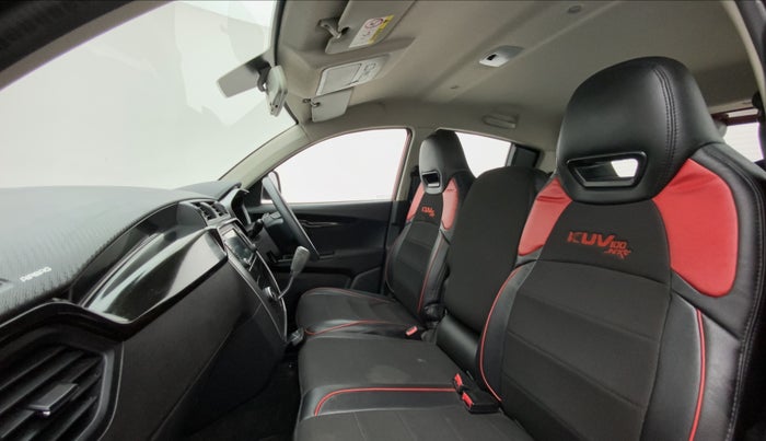 2018 Mahindra KUV 100 NXT K8 P 6 STR DUAL TONE, Petrol, Manual, 45,003 km, Right Side Front Door Cabin