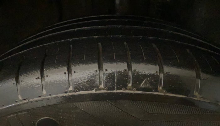 2021 Tata ALTROZ XZ PETROL, Petrol, Manual, 49,467 km, Left Rear Tyre Tread