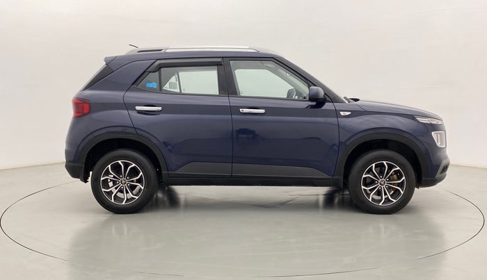 2020 Hyundai VENUE S MT 1.2 KAPPA, Petrol, Manual, 10,568 km, Right Side View