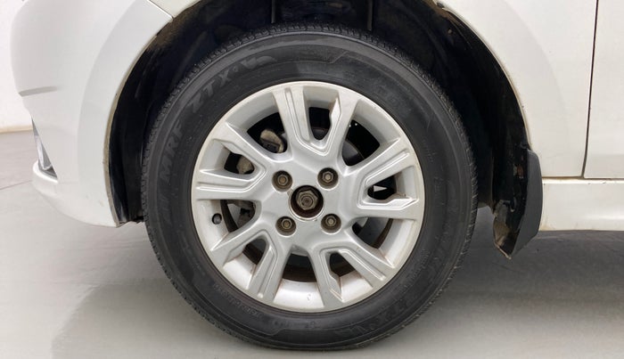 2016 Tata Tiago XZ DIESEL, Diesel, Manual, 72,077 km, Left Front Wheel