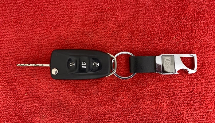 2016 Tata Tiago XZ DIESEL, Diesel, Manual, 72,077 km, Key Close Up