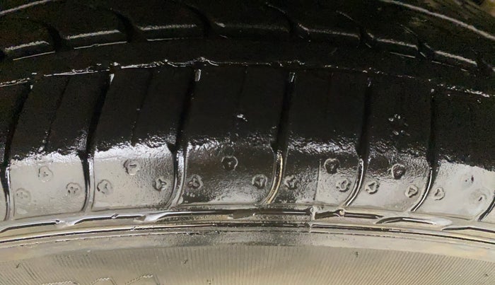 2019 Maruti Celerio VXI AMT, Petrol, Automatic, 32,347 km, Left Rear Tyre Tread