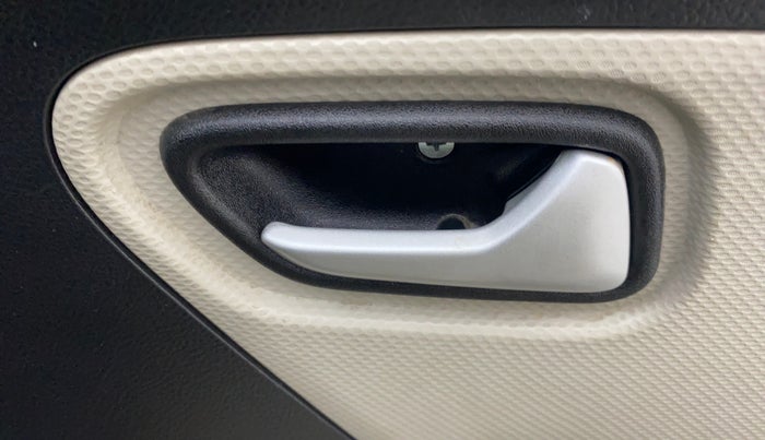 2022 Maruti Alto VXI PLUS, Petrol, Manual, 33,188 km, Driver Side Door Panels Control