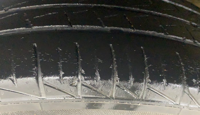 2022 Maruti Alto VXI PLUS, Petrol, Manual, 33,188 km, Right Rear Tyre Tread