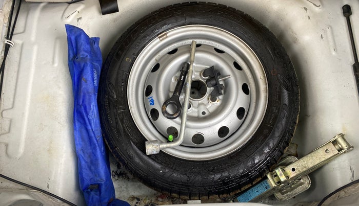 2017 Hyundai Eon ERA + SE, Petrol, Manual, 67,809 km, Spare Tyre