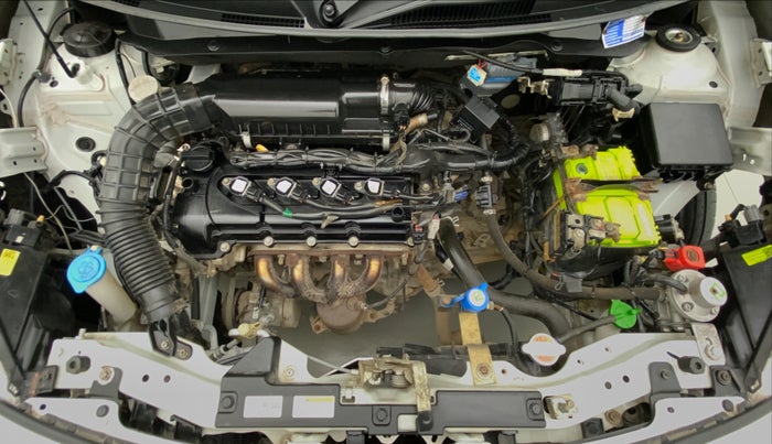 2019 Maruti Swift LXI, CNG, Manual, 40,131 km, Open Bonet