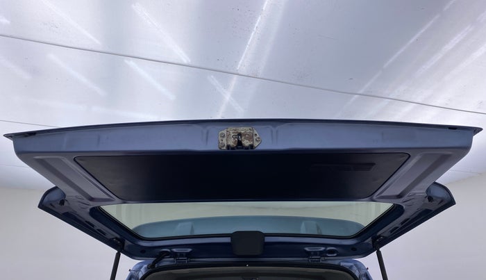 2017 Maruti Eeco 5 STR WITH AC PLUSHTR, Petrol, Manual, 11,553 km, Boot Door Open