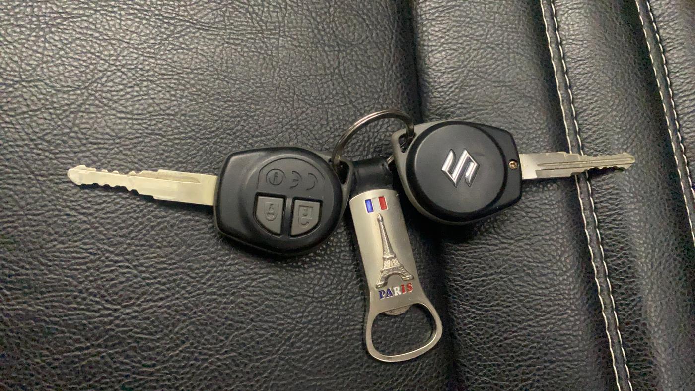 2020 Maruti Dzire VXI, Petrol, Manual, 44,036 km, Key Close Up