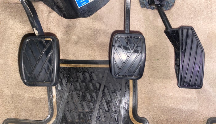 2020 Maruti Dzire VXI, Petrol, Manual, 44,036 km, Pedals