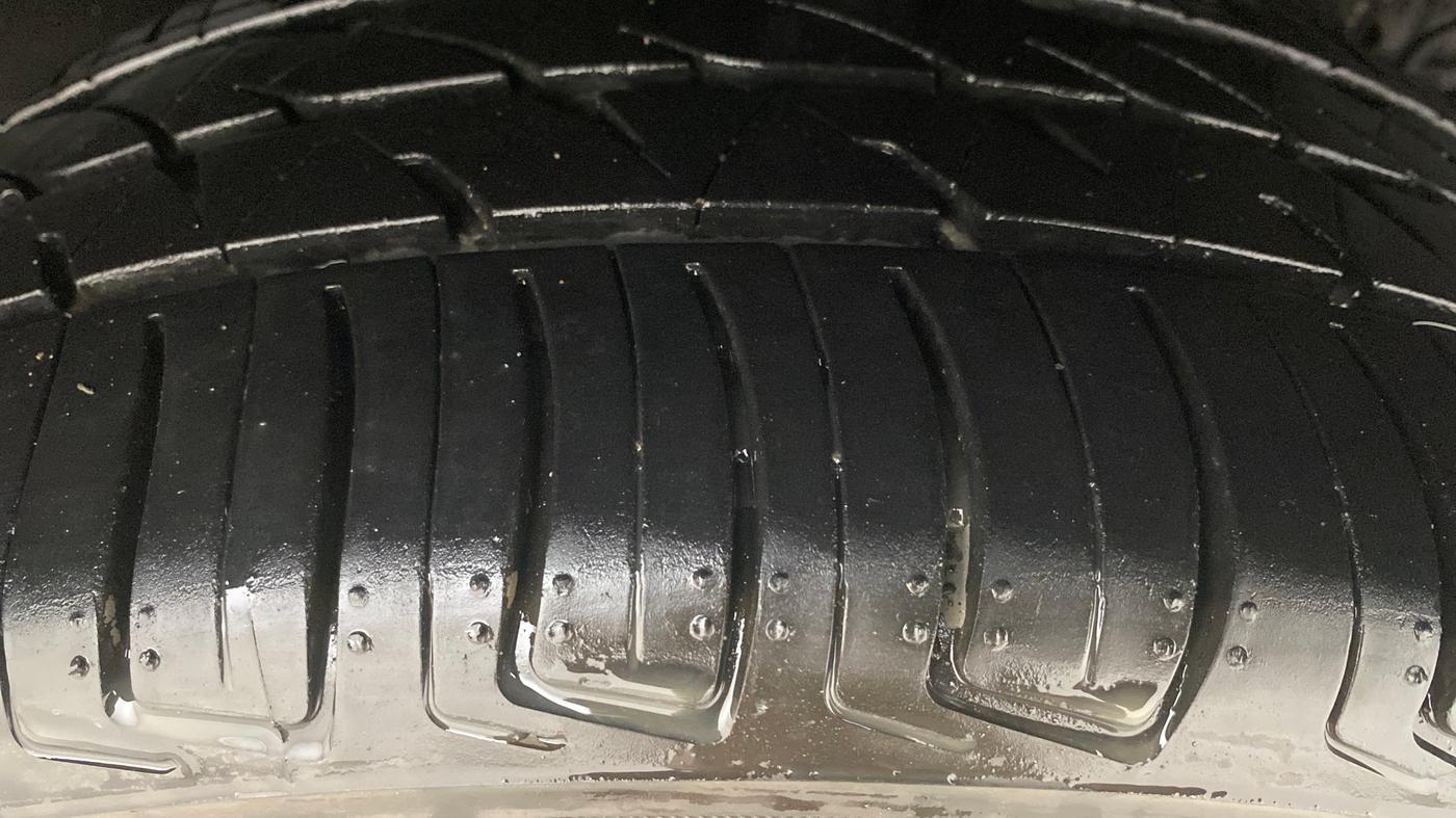 2015 Hyundai i20 Active 1.4 SX, Diesel, Manual, 70,000 km, Left Rear Tyre Tread