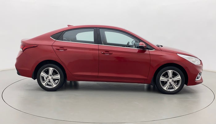 2018 Hyundai Verna 1.6 CRDI SX, Diesel, Manual, 92,300 km, Right Side View