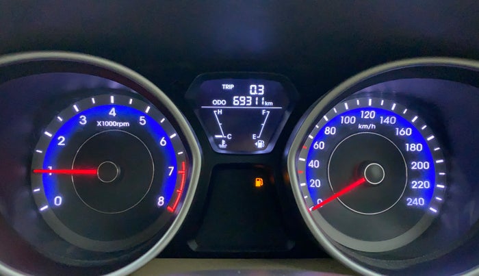 2013 Hyundai New Elantra SX 1.8 MT, Petrol, Manual, 69,400 km, Odometer Image