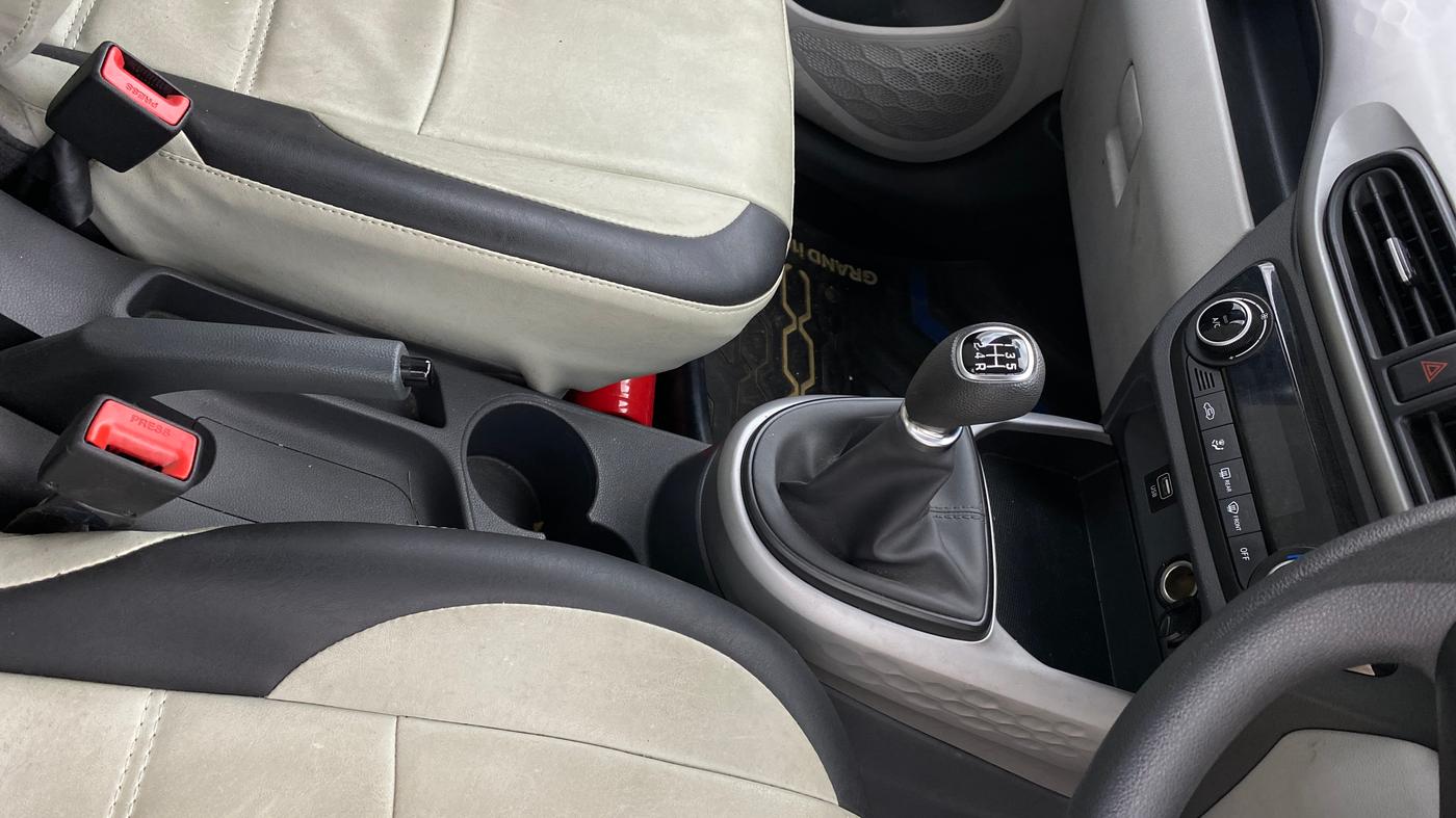 2021 Hyundai GRAND I10 NIOS SPORTZ 1.2 KAPPA VTVT CNG, CNG, Manual, 52,924 km, Gear Lever