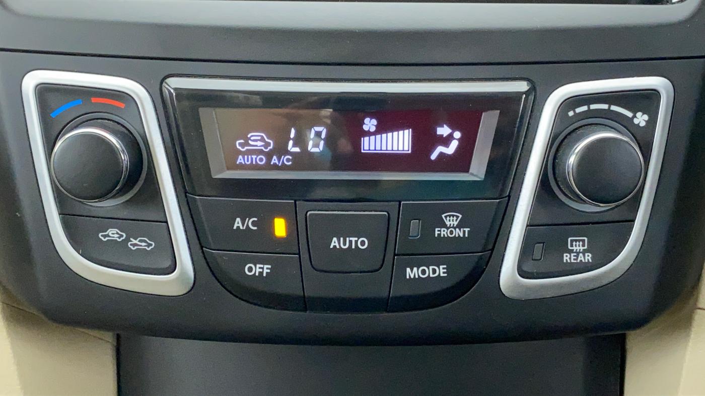 2021 Maruti Ciaz ALPHA 1.5 MT VTVT SHVS, Petrol, Manual, 5,206 km, Automatic Climate Control