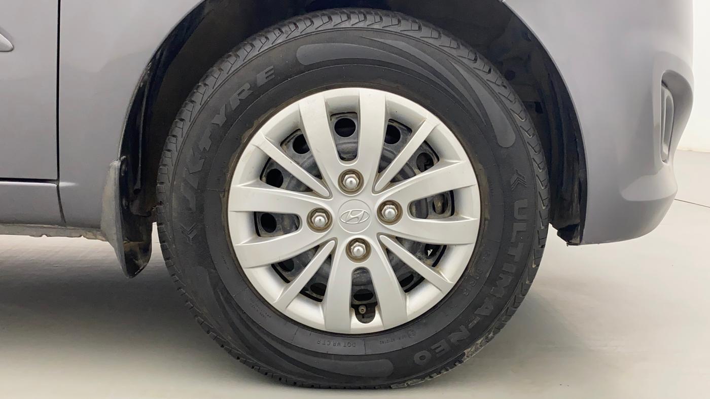 2013 Hyundai i10 SPORTZ 1.2, Petrol, Manual, 78,952 km, Right Front Wheel