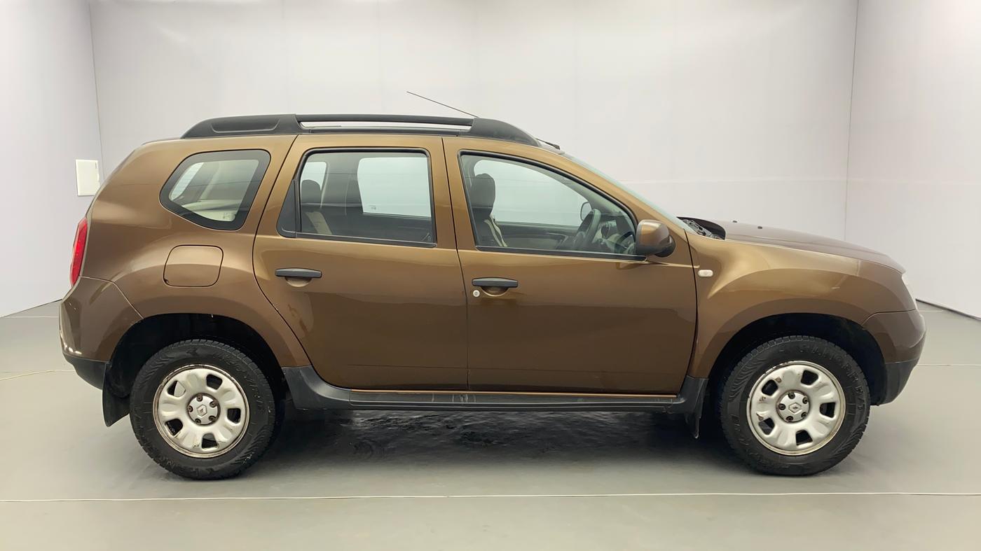 2015 Renault Duster 110 PS RXL DIESEL, Diesel, Manual, 94,614 km, Right Side View