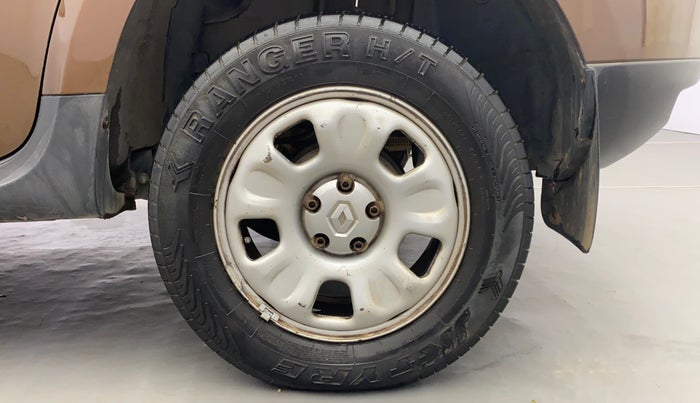 2015 Renault Duster 110 PS RXL DIESEL, Diesel, Manual, 94,614 km, Left Rear Wheel