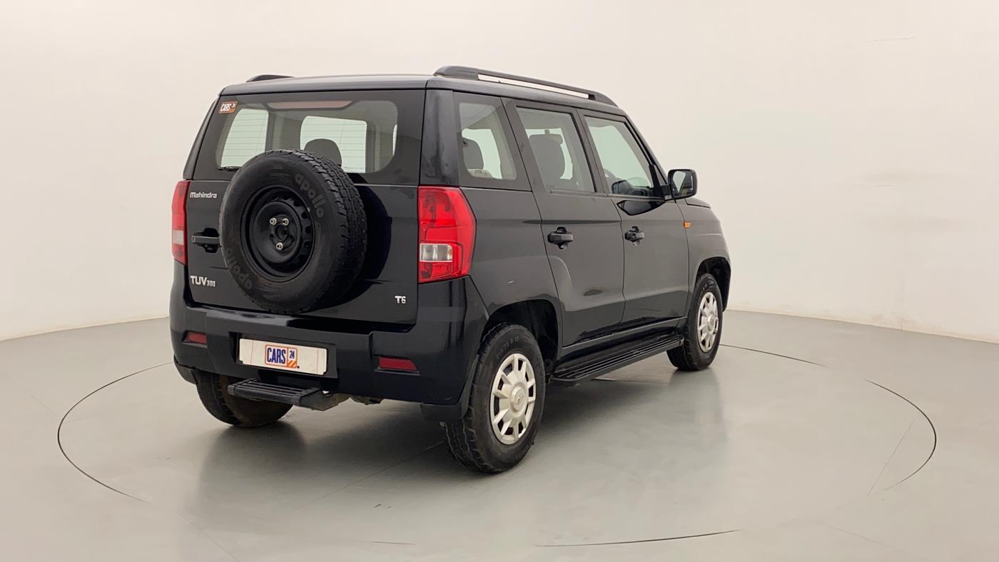2015 Mahindra TUV300 T6, Diesel, Manual, 37,753 km, Right Back Diagonal