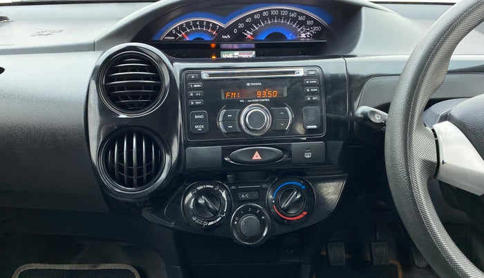 2015 Toyota Etios CROSS G, Petrol, Manual, 30,243 km, Air Conditioner