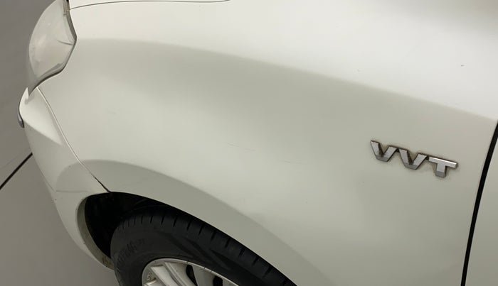 2017 Maruti Dzire ZXI AMT, Petrol, Automatic, 1,04,380 km, Left fender - Slightly dented