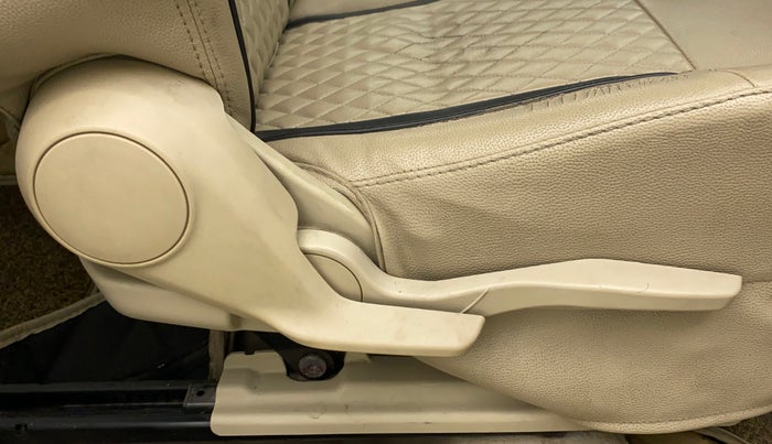 2017 Maruti Dzire ZXI AMT, Petrol, Automatic, 1,04,380 km, Driver Side Adjustment Panel