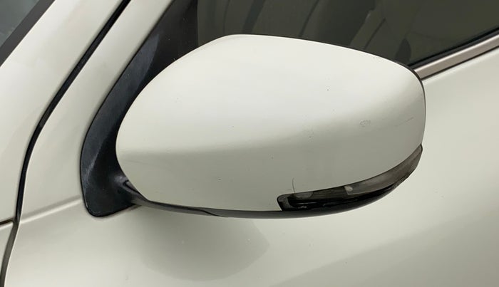 2017 Maruti Dzire ZXI AMT, Petrol, Automatic, 1,04,380 km, Left rear-view mirror - Indicator light not working