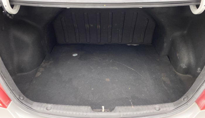 2014 Hyundai Verna FLUIDIC 1.6 SX CRDI OPT, Diesel, Manual, 62,347 km, Boot Inside