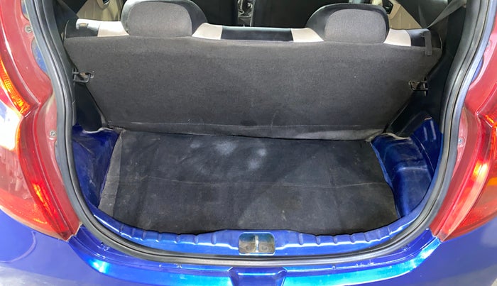 2014 Hyundai Eon D-LITE+, Petrol, Manual, 21,803 km, Boot Inside