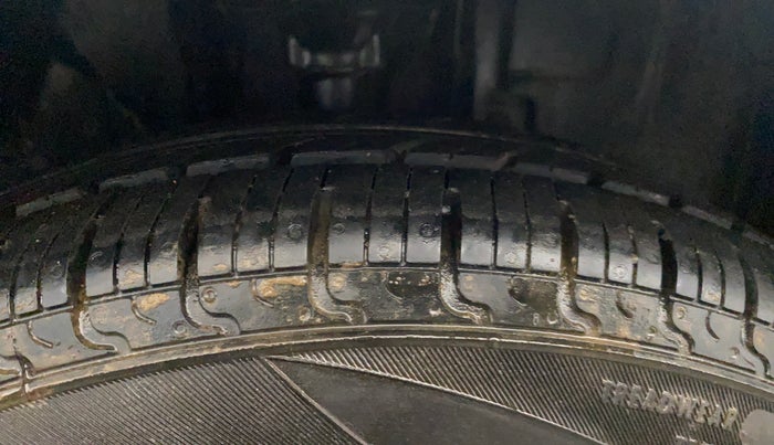 2017 Datsun Redi Go S 1.0, Petrol, Manual, 58,798 km, Right Front Tyre Tread