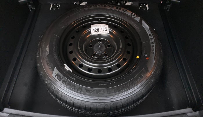 2019 Jeep Compass LIMITED 1.4 AT, Petrol, Automatic, 23,519 km, Spare Tyre
