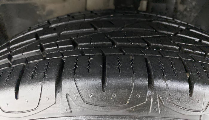 2019 Jeep Compass LIMITED 1.4 AT, Petrol, Automatic, 23,519 km, Left Front Tyre Tread