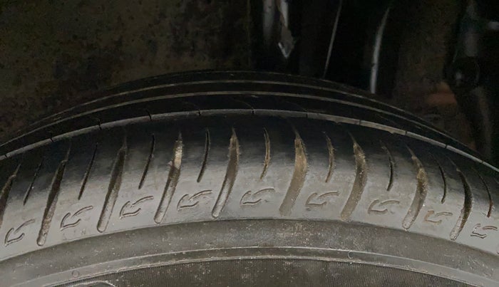 2021 KIA SONET HTX 1.0 IMT, Petrol, Manual, 43,130 km, Left Rear Tyre Tread