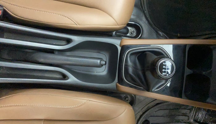 2023 Honda ELEVATE ZX MT, Petrol, Manual, 54,155 km, Gear Lever