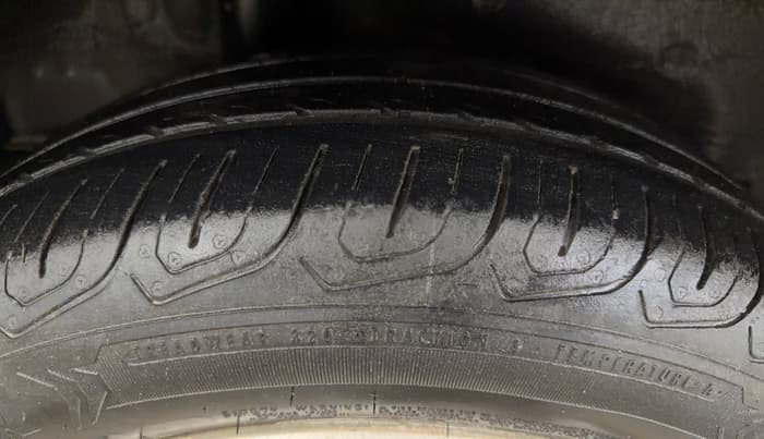 2016 Honda City 1.5L I-VTEC VX, Petrol, Manual, 83,365 km, Right Rear Tyre Tread