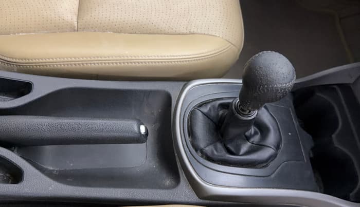 2016 Honda City 1.5L I-VTEC VX, Petrol, Manual, 83,365 km, Gear Lever