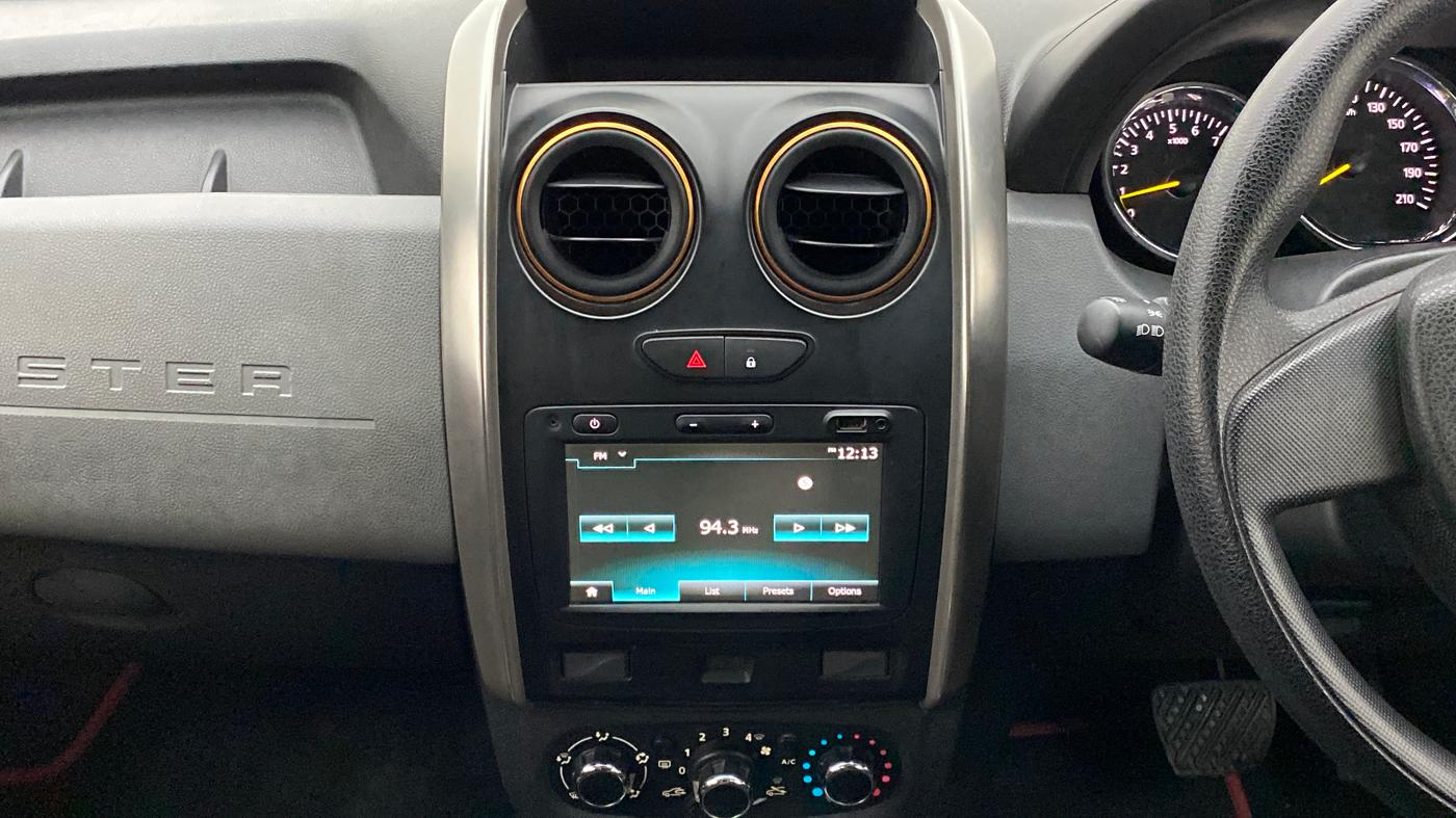 2017 Renault Duster RXS CVT 106 PS, Petrol, Automatic, 33,048 km, Air Conditioner