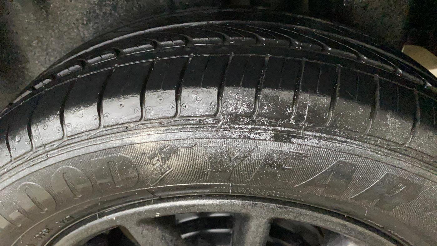 2017 Maruti Ciaz ZETA 1.4  AT PETROL, Petrol, Automatic, 48,006 km, Left Rear Tyre Tread