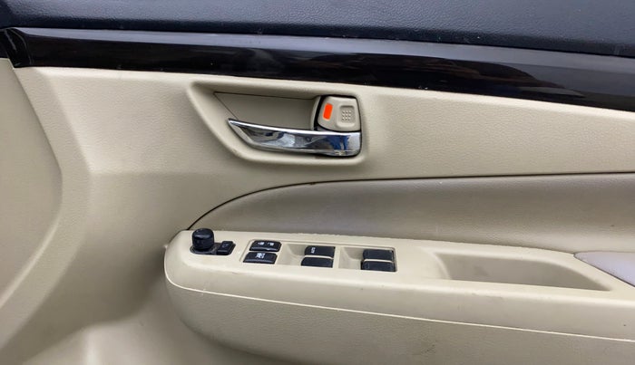 2017 Maruti Ciaz ZETA 1.4  AT PETROL, Petrol, Automatic, 48,006 km, Driver Side Door Panels Control