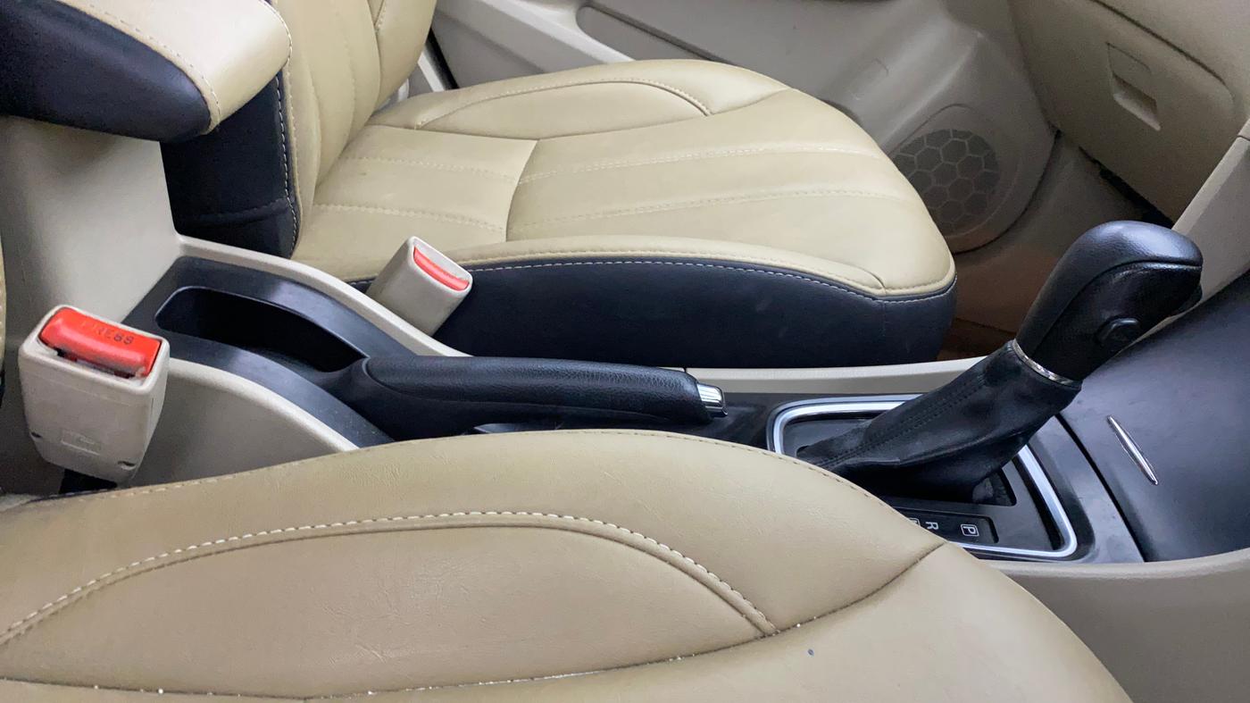 2017 Maruti Ciaz ZETA 1.4  AT PETROL, Petrol, Automatic, 48,006 km, Gear Lever