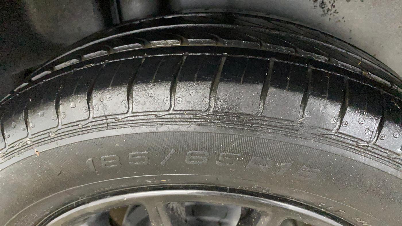 2017 Maruti Ciaz ZETA 1.4  AT PETROL, Petrol, Automatic, 48,006 km, Right Rear Tyre Tread