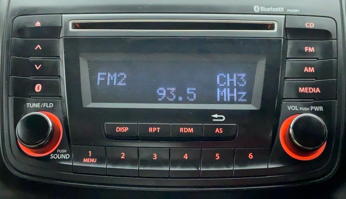 2017 Maruti Dzire VXI, Petrol, Manual, 23,321 km, Infotainment System