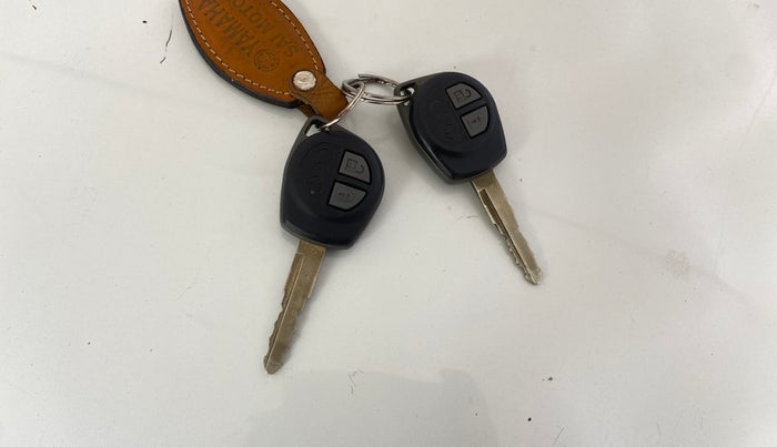 2019 Maruti Dzire VXI AMT, Petrol, Automatic, 61,144 km, Key Close Up