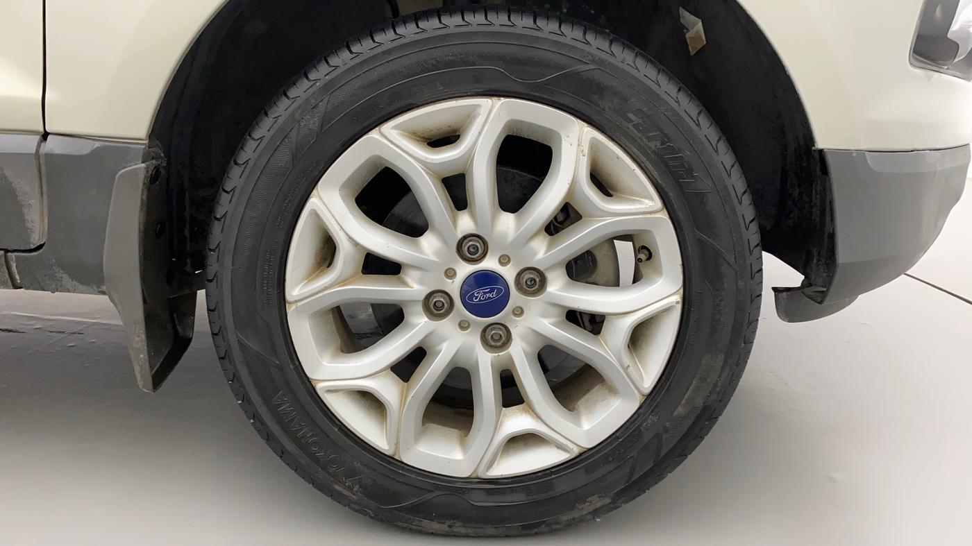 2016 Ford Ecosport TITANIUM+ 1.0L ECOBOOST, CNG, Manual, 67,478 km, Right Front Wheel