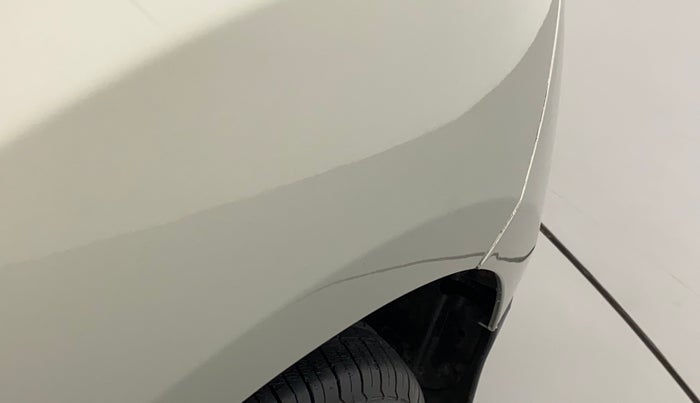 2016 Ford Ecosport TITANIUM+ 1.0L ECOBOOST, CNG, Manual, 67,478 km, Right fender - Slightly dented