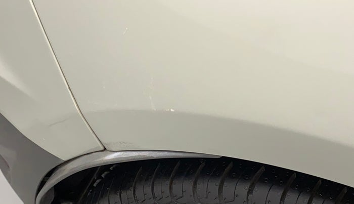 2016 Ford Ecosport TITANIUM+ 1.0L ECOBOOST, CNG, Manual, 67,478 km, Right quarter panel - Minor scratches
