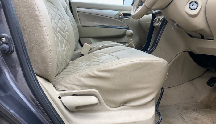 2013 Maruti Ertiga VXI, Petrol, Manual, 52,271 km, Driver Side Adjustment Panel