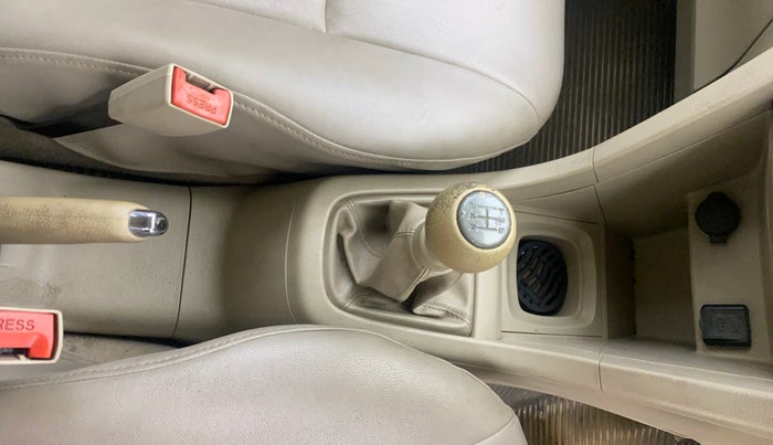 2012 Maruti Ertiga ZXI, Petrol, Manual, 59,356 km, Gear Lever