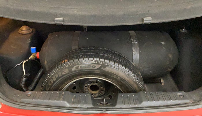 2020 Tata ALTROZ XZ PETROL, CNG, Manual, 46,042 km, Boot Inside