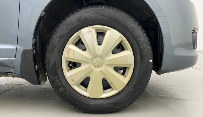 2011 Maruti Swift Dzire VXI, Petrol, Manual, 91,194 km, Right Front Wheel