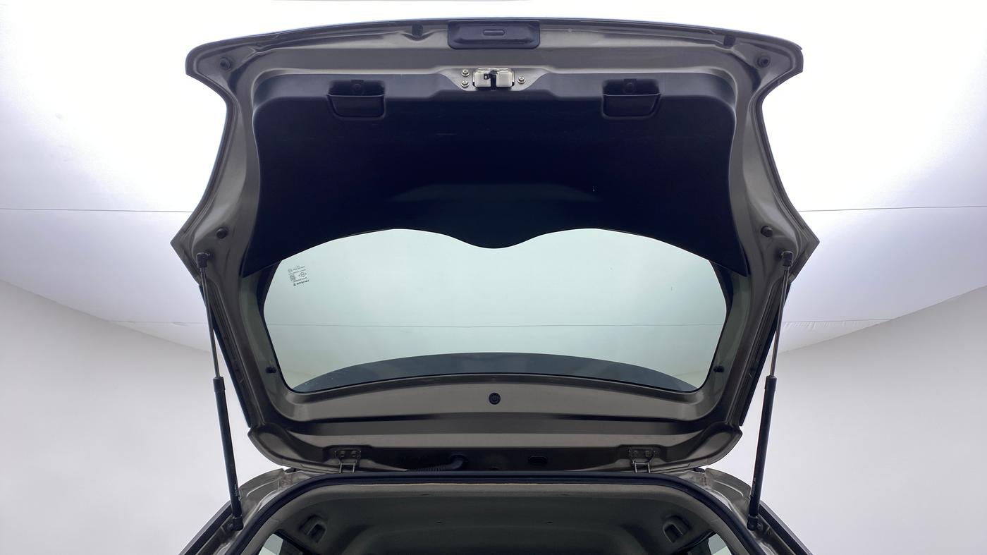 2019 Maruti Swift VXI, Petrol, Manual, 25,676 km, Boot Door Open